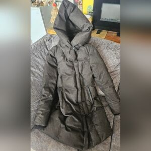 Soia & Kyo Camelia slim-fit brushed down coat with a large hood. S. 17ptp
